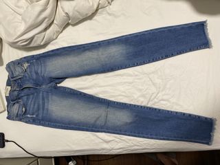(Category: ) located in . Submitted by aspentoro (Listing ID 1418368759, Image 1). Description: .