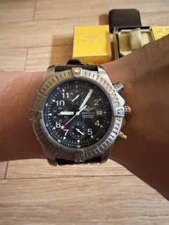 (Category: ) located in . Submitted by segundawatches (Listing ID 1418314371, Image 1). Description: .