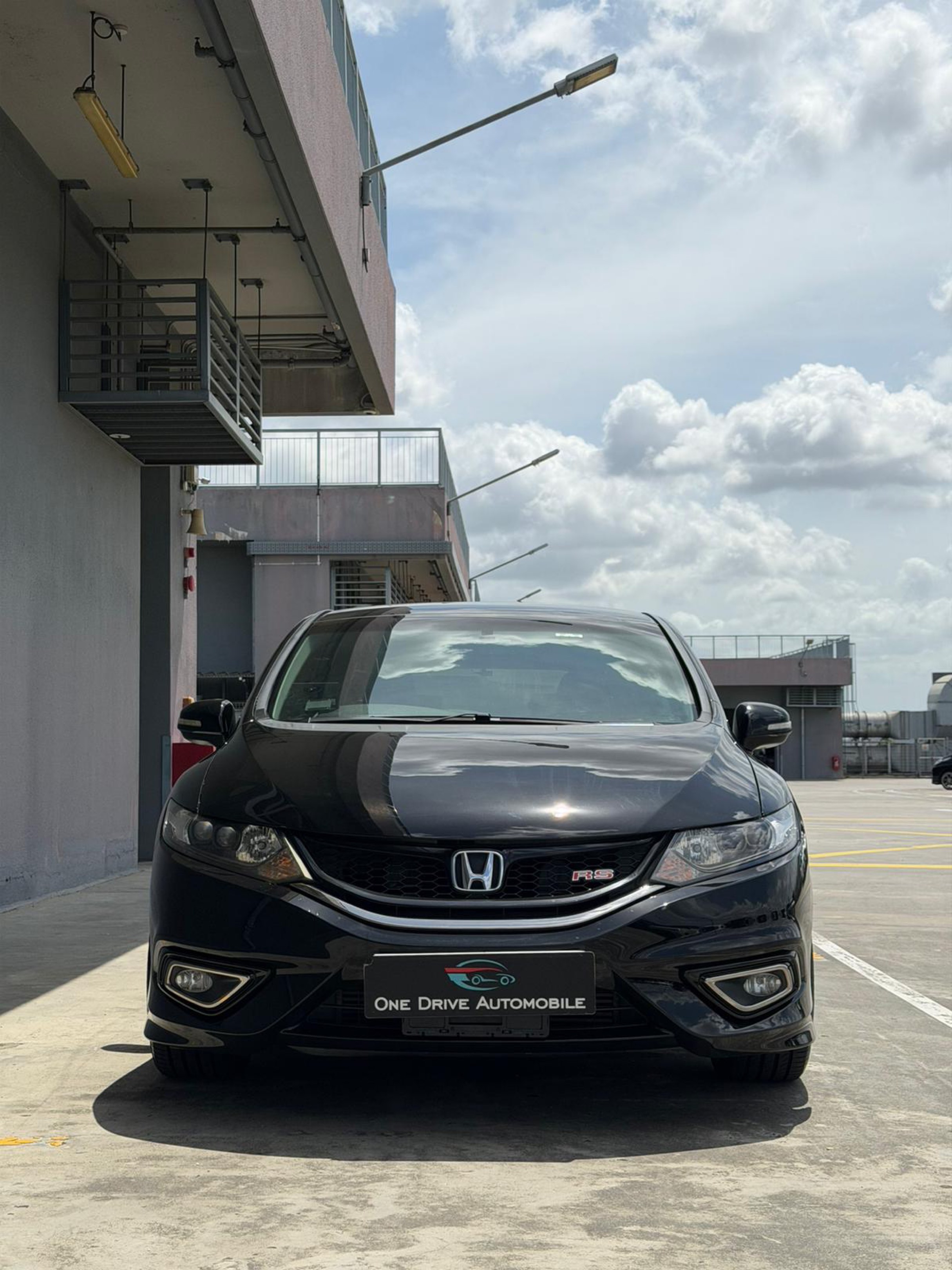 (Category: ) located in . Submitted by onedriveautomobile (Listing ID 1418307278, Image 1). Description: .