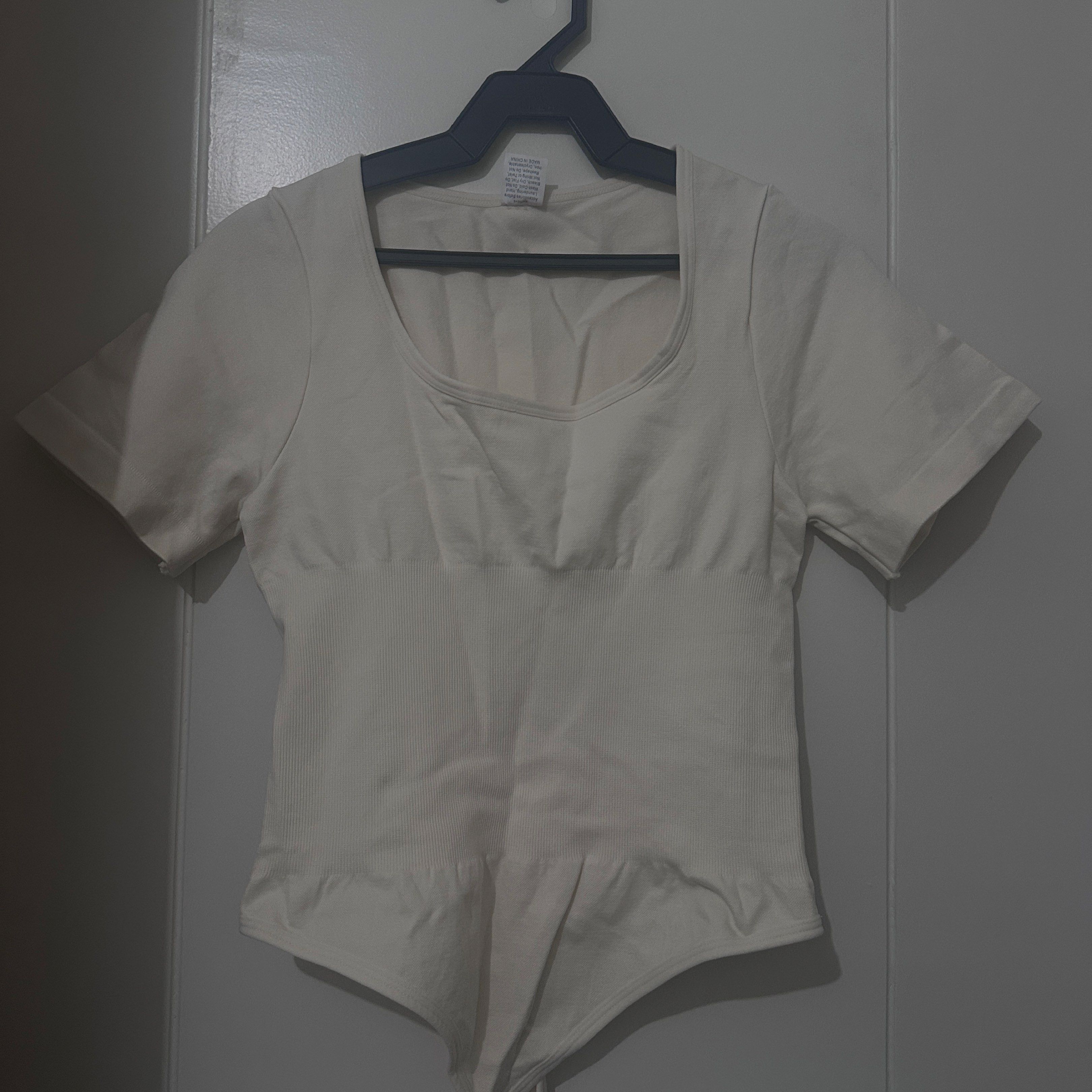 Hottie Diary - Short sleeve bodysuit (Category: Blouses) located in Pasig City. Submitted by your.hooman (Listing ID 1418389256, Image 2). Description: Rfs: Never worn. Brown& Beige (150 for the 2 item) L/XL Lala/J&T only.