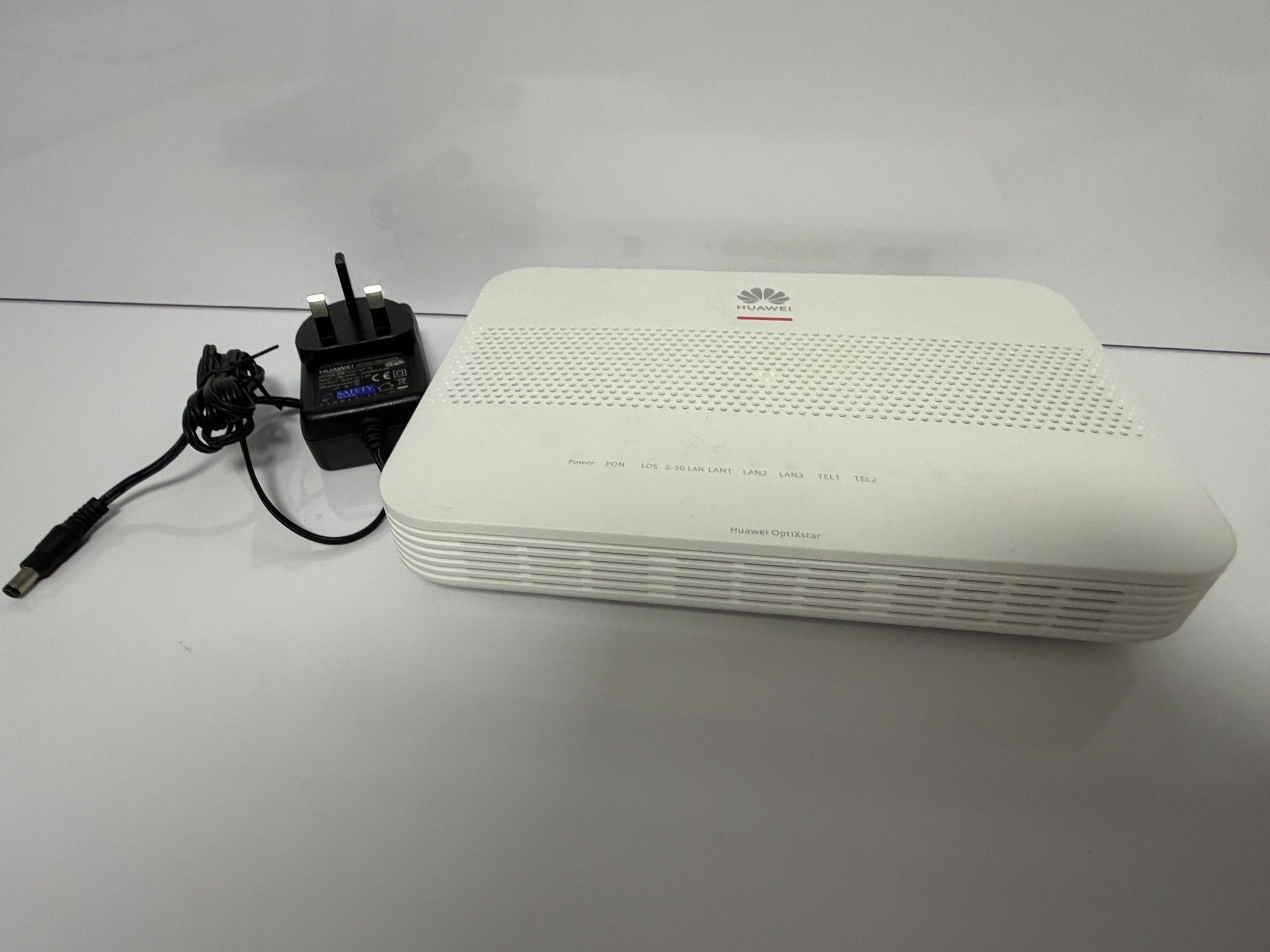 Huawei HG8240H GPON Terminal Router, Computers & Tech, Parts ...