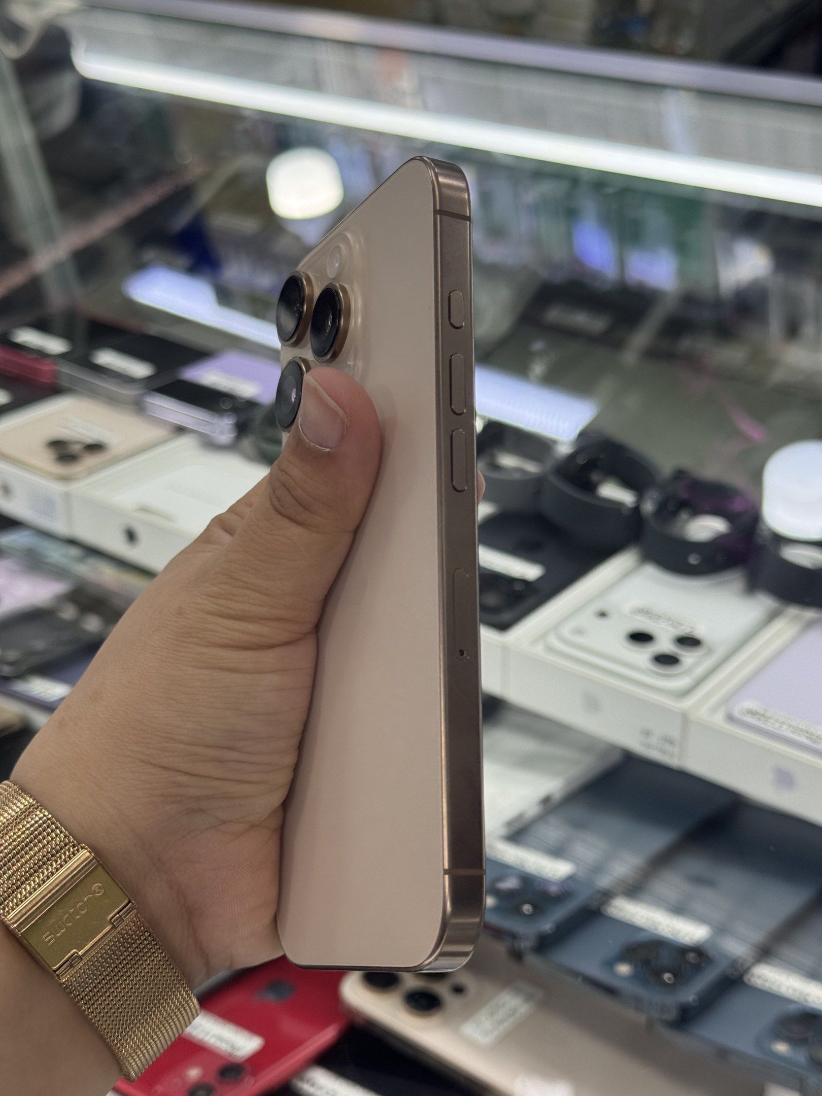Iphone 16 Pro 512gb 89% batt Smartlocked NTC (Category: iPhone 16 Series) located in San Juan City. Submitted by keannagadgetph (Listing ID 1418240515, Image 3). Description: Available Units for today's POST! Iphone 16 Pro / 512gb / Smart / 89% BH - any colors available (price may vary) - good condition - 98% Makinis - Good battery - no issue / repair - NTC Variant ~ Accepting SWAP / TRADE IN / INSTALLMENT / BINTA UNIT ~ CASH ON DELIVERY METRO MA