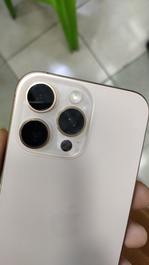 IPHONE 16 PRO MAX 256GB OPENLINE 98%BH (Category: iPhone 16 Series) located in Manila. Submitted by westclutchtradinggadgetinco. (Listing ID 1418375423, Image 2). Description: SALE OR SWAP ! MABILIS KAUSAP ! LEGIT SELLER ! W/ WARRANTY 💯💯💯 •IPHONE 16 PRO MAX •256 GB (Other storage is also available) •Dessert Titanium (Other color is also available) •Factory Unlock / Openline •98% Battery Health 291CC •Face ID Working •Truetone Working •No Hidde