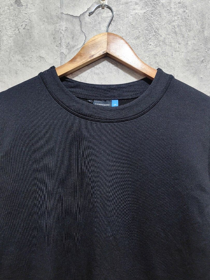 J lindeberg nelton tech body lycra (Category: Activewear) located in Quezon City. Submitted by 110collectionsph (Listing ID 1418331154, Image 2). Description: Good as new 🔥 Tag nlang kulang parang brand new na. PRELOVED J|L NELTON TECH BODY LYCRA | BLACK | XL | STRETCH FABRIC | L27xW20.5 | P2,198 | PRISTINE CONDITION NO ISSUE | 10/10 COLOR RATE AND CONDITION Available online and in-store. Small shop location Cubao Quezon City.