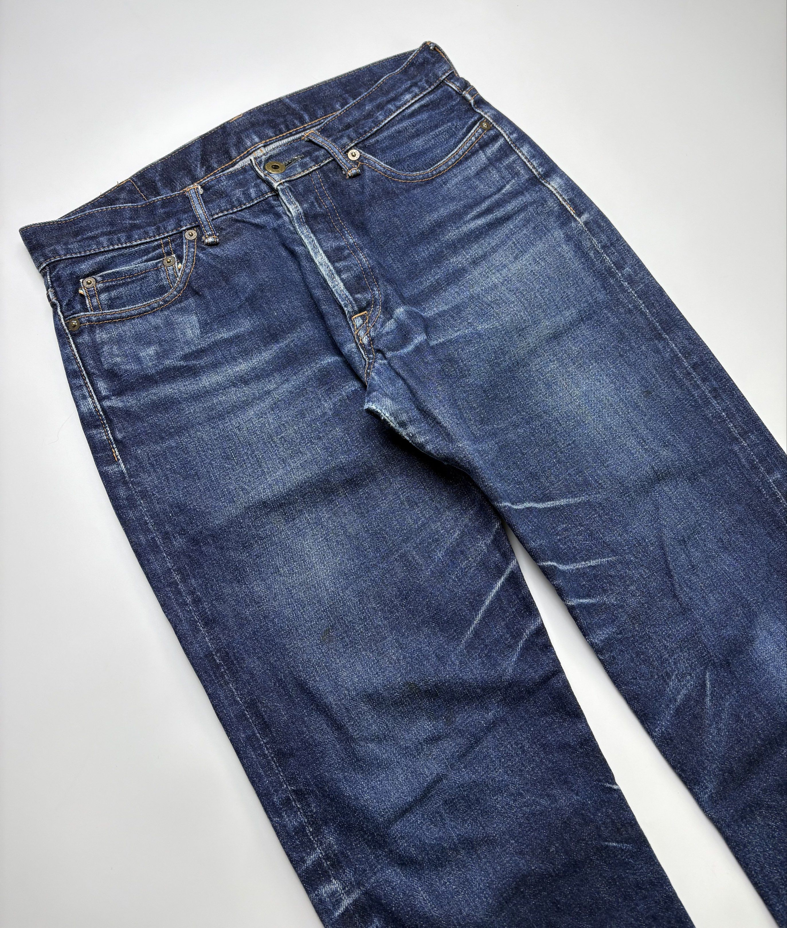Japan Blue Selvedge Denim Jeans (Category: Jeans) located in Cavite. Submitted by sc_rcity (Listing ID 1418385162, Image 3). Description: Tagged Size : 30 Men’s Authentic Condition : Excellent ( 9.3/10 ) Made in Japan Button-fly Sign of wear Waist 15 Length 37 Front rise 9.5 Inseam 26 Leg op. 7.
