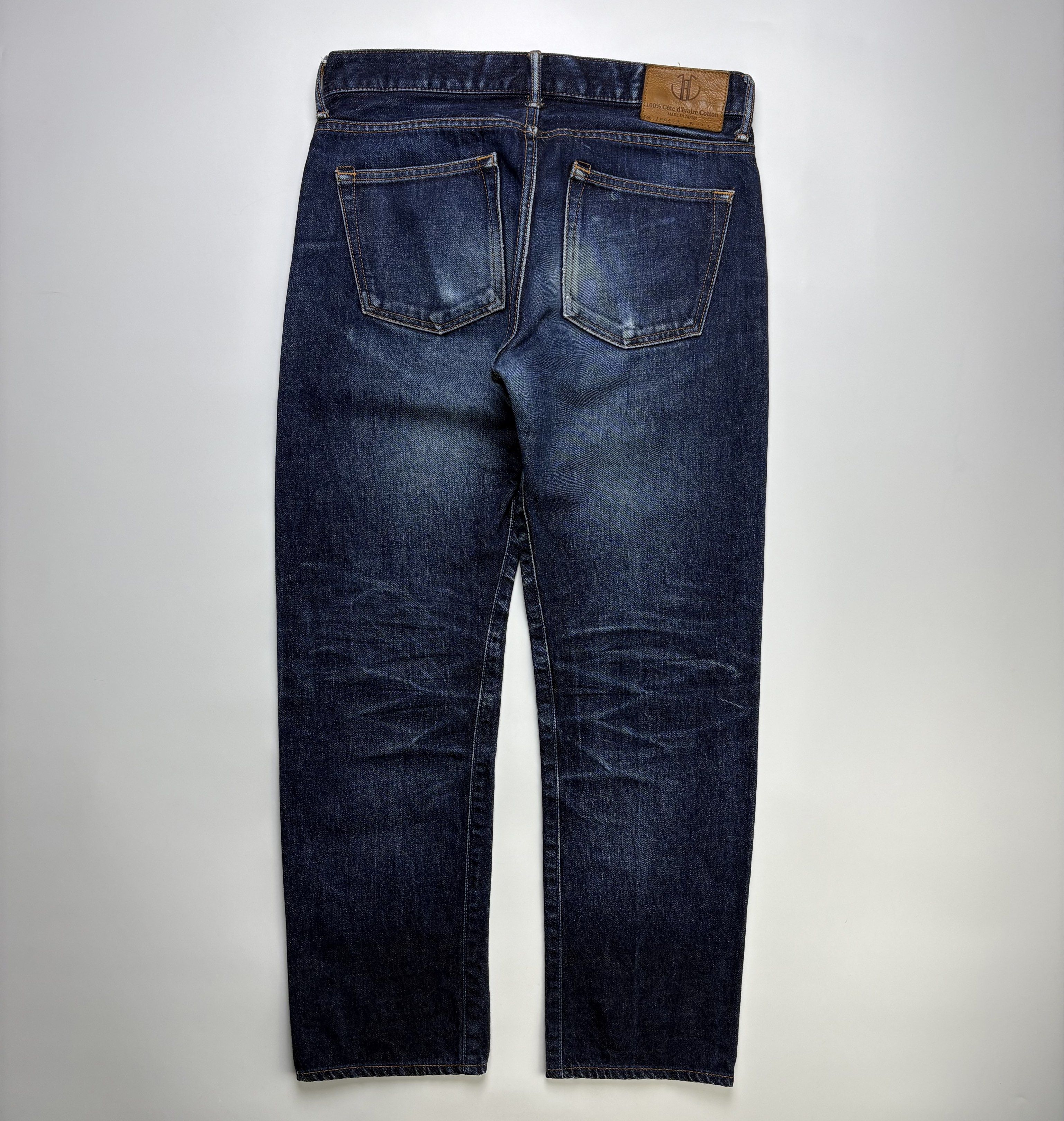 Japan Blue Selvedge Denim Jeans (Category: Jeans) located in Cavite. Submitted by sc_rcity (Listing ID 1418385162, Image 2). Description: Tagged Size : 30 Men’s Authentic Condition : Excellent ( 9.3/10 ) Made in Japan Button-fly Sign of wear Waist 15 Length 37 Front rise 9.5 Inseam 26 Leg op. 7.