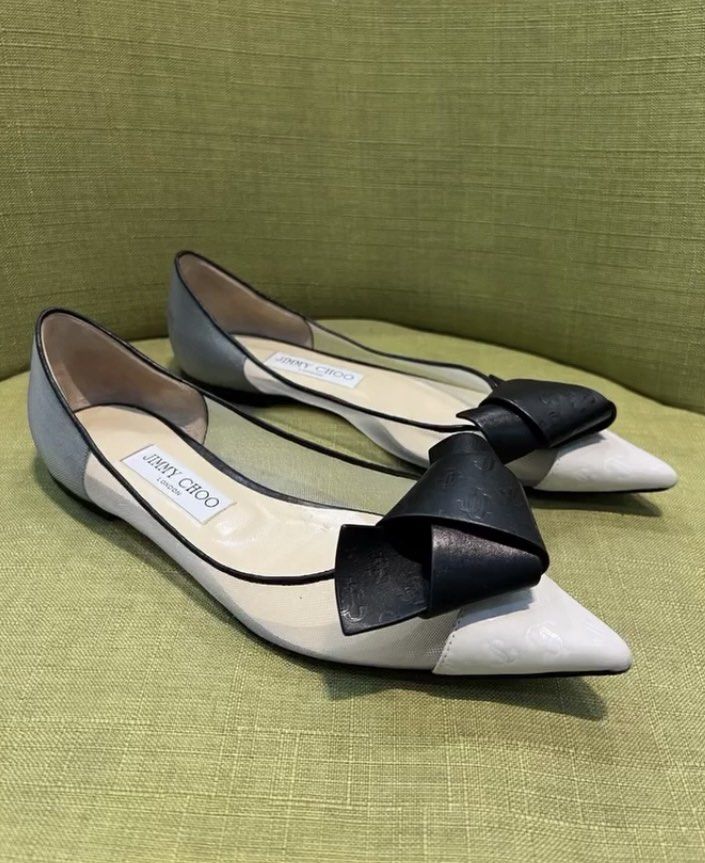 Jimmy Choo Lani Mesh Ballerinas (Category: Sneakers & Footwear) located in Mandaluyong City. Submitted by prebyh (Listing ID 1418252045, Image 1). Description: Jimmy Choo Lani Mesh Ballerina flats - Pointed toe design - Black bow detail - Light beige insole with Jimmy Choo logo - Perfect for a sophisticated look! rfs: helping my mom sell this! 100% guaranteed authentic. I don’t use or sell fake shoes or bags! Feel free to pm if interested!.