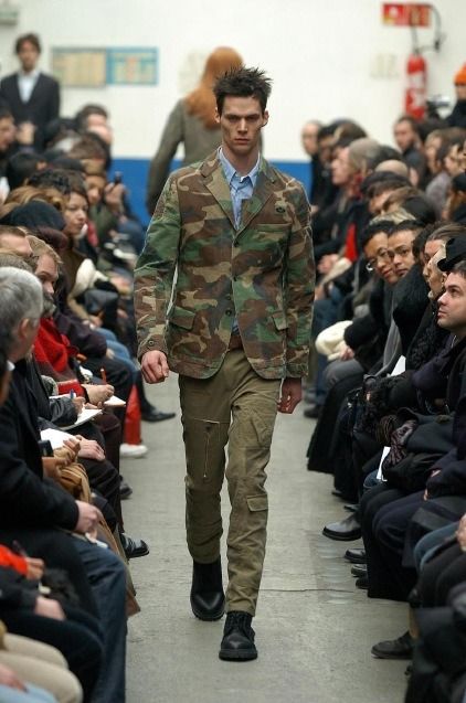 Junya Watanabe - F/W 06 - Deconstructed Cargo Pants (Category: Trousers) located in Manila. Submitted by graymatter_ (Listing ID 1418310034, Image 2). Description: Junya Watanabe - F/W 06 - Deconstructed Cargo Pants Tagged Size: M Condition: 8.5/10 Flaws: Overall Minor Stains Material: 100% Cotton Zipper: YKK Made in: Japan Dimensions Waist: 33 Inseam: 31 Crotch: 13.5 Thigh: 11.5 Leg Opening: 7.5 .