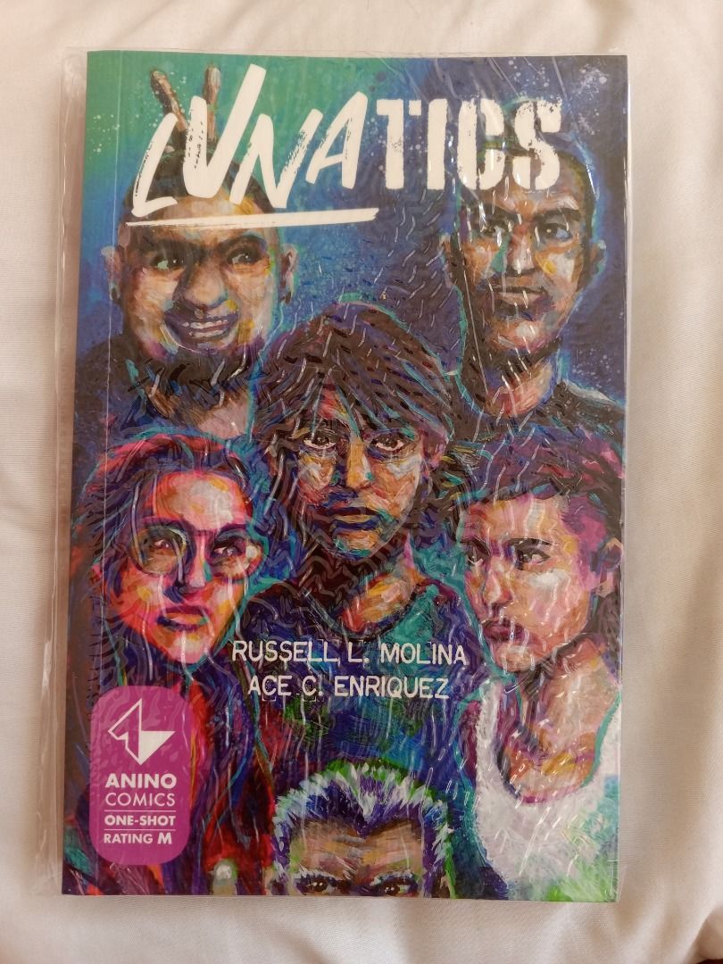 Lunatics by Russell Molina (Category: Storybooks) located in Pasig City. Submitted by booknhobs (Listing ID 1418219034, Image 1). Description: Kalalabas lang ni Vincent ng kulungan, pero nakaisip na agad sya ng panibagong nanakawin. At ngayon, hindi lang sikyo ng museo ang kailangan nyang harapin, kundi pati ang mga sugat ng nakaraan at ang tanong na hindi sya tinatantanan: "Ano ba talaga ang hinahanap nya?".