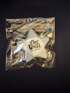 （分類：）位於 。 由 sellmmvmi 提交（商品編號 1418343519，圖片 1）。簡介： 。