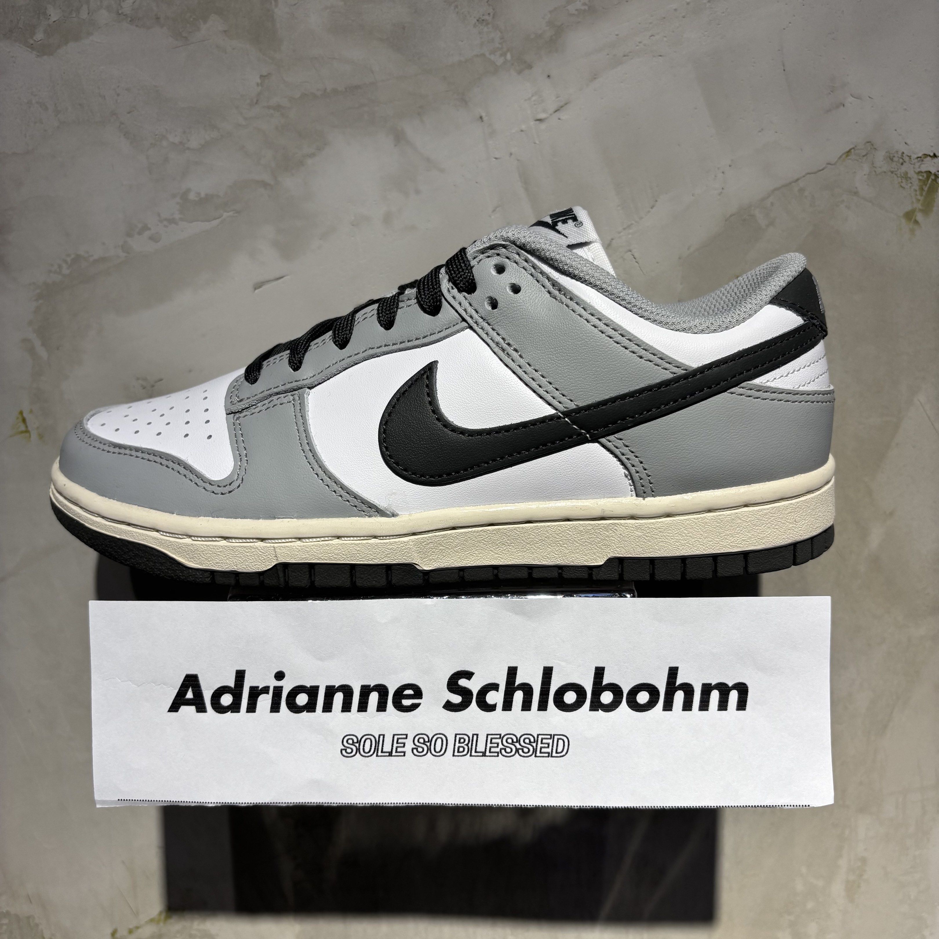 Nike Dunk Low ‘Light Smoke Grey’ (Category: Sneakers) located in Muntinlupa City. Submitted by adrianneschlobohm (Listing ID 1418326090, Image 1). Description: Nike Dunk Low ‘Light Smoke Grey’ Size: 7 US W 3,500 Bnds 📍Muntinlupa.
