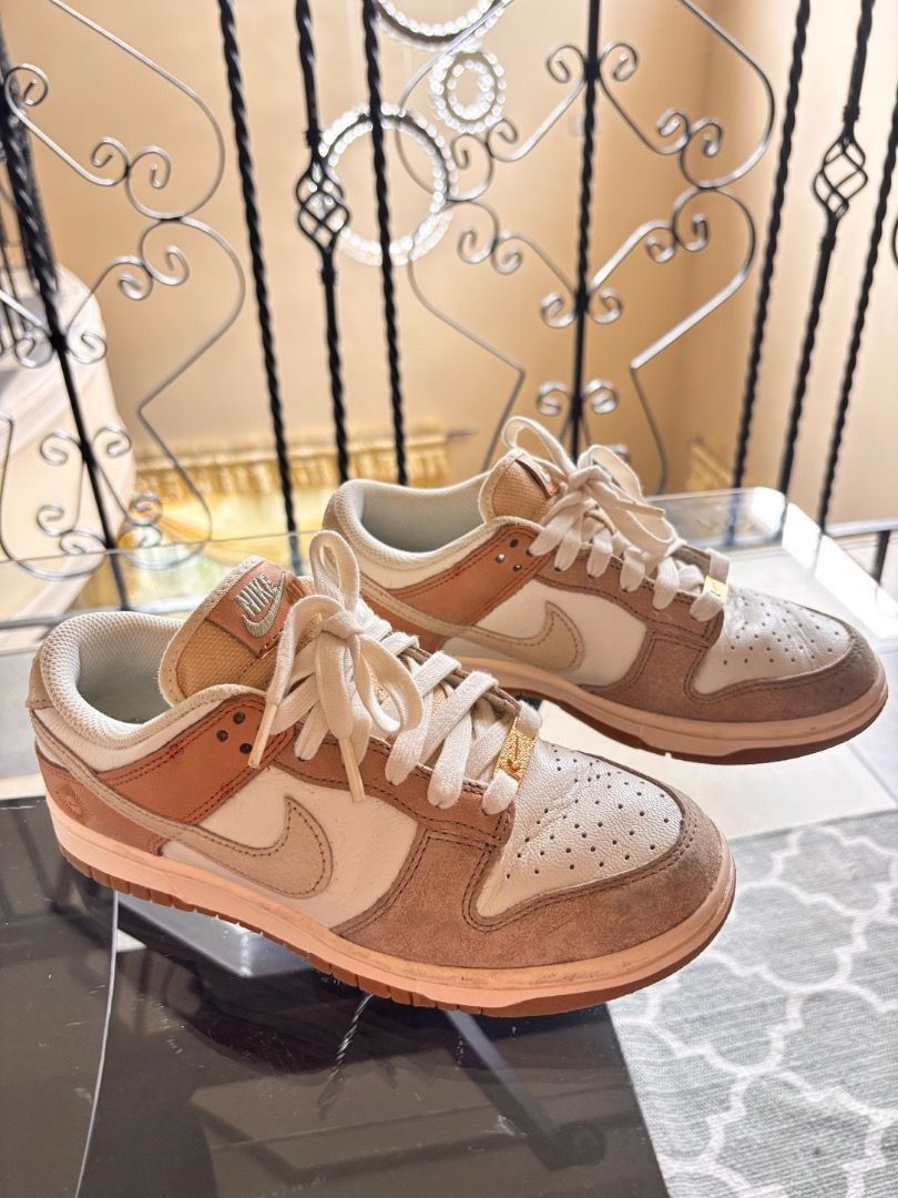Nike Dunk Low SE Sail/Sandrift-Amber Brown (Category: Sneakers) located in Bacolod City. Submitted by jeeyahsells (Listing ID 1418262549, Image 1). Description: size 6.5 Nike Dunk Low Sanddrift Originally bought for 7k+ on nike app (can send proof) Keeping if unsold Please check photos for condition, good as new. .