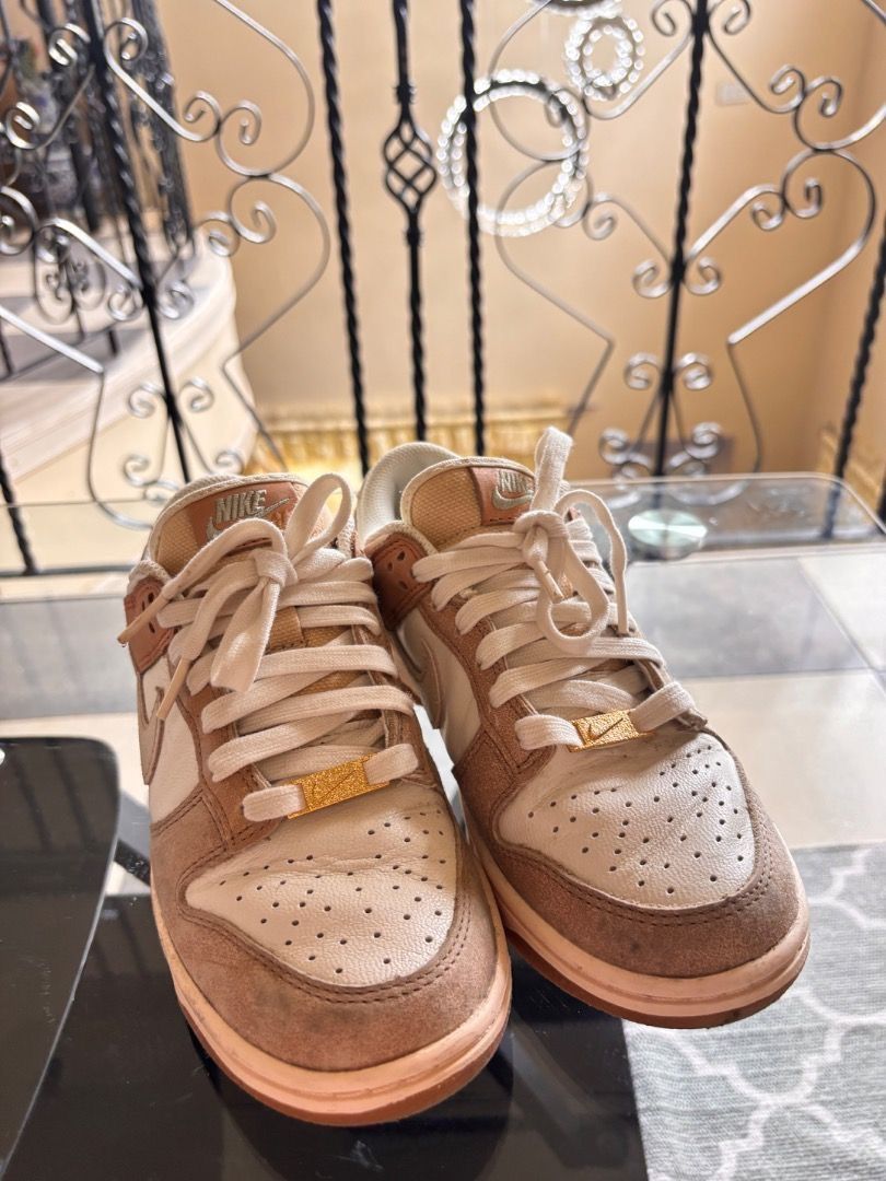 Nike Dunk Low SE Sail/Sandrift-Amber Brown (Category: Sneakers) located in Bacolod City. Submitted by jeeyahsells (Listing ID 1418262549, Image 2). Description: size 6.5 Nike Dunk Low Sanddrift Originally bought for 7k+ on nike app (can send proof) Keeping if unsold Please check photos for condition, good as new. .