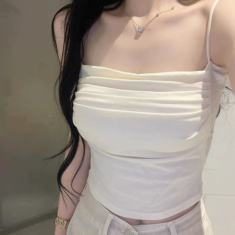 Padded Singlets (Category: Sleeveless) located in Butterworth. Submitted by excloset (Listing ID 1418214455, Image 2). Description: Stretchable Padded Black - brand new Rm15 White - prolonged Rm10.