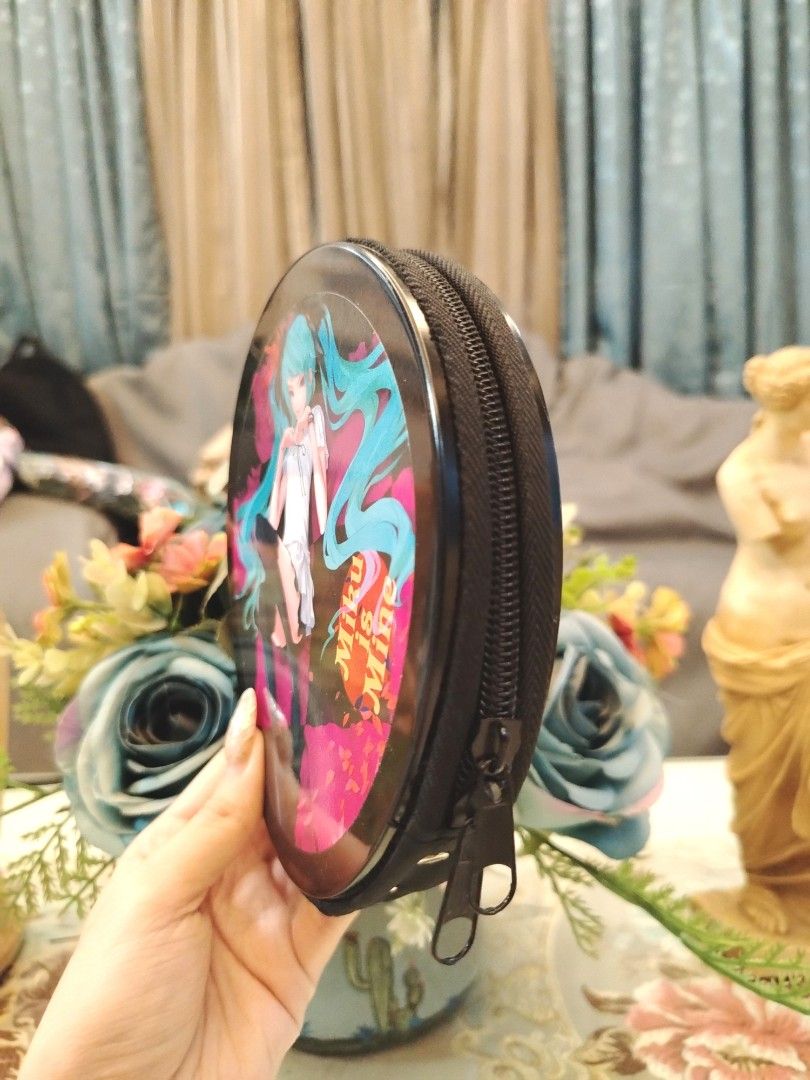 Project SEKAI Hatsune Miku CD/DVD Disk Case (Category: CDs & DVDs) located in San Fernando. Submitted by jpmarketplace2023 (Listing ID 1418395392, Image 2). Description: 💚 All items are authentic from Japan. 💛 MOP: GCash (❌️ GCash Protect) 🩵 MOD: LBC only (❌️ S. Checkout, COD, COP) 💙 Meet-up: Vista Mall, San Fernando, Pampanga 💜 All items are on-hand. 🧡 First to pay gets the item first. ❤️ Breakable items are packed with care and caution. S