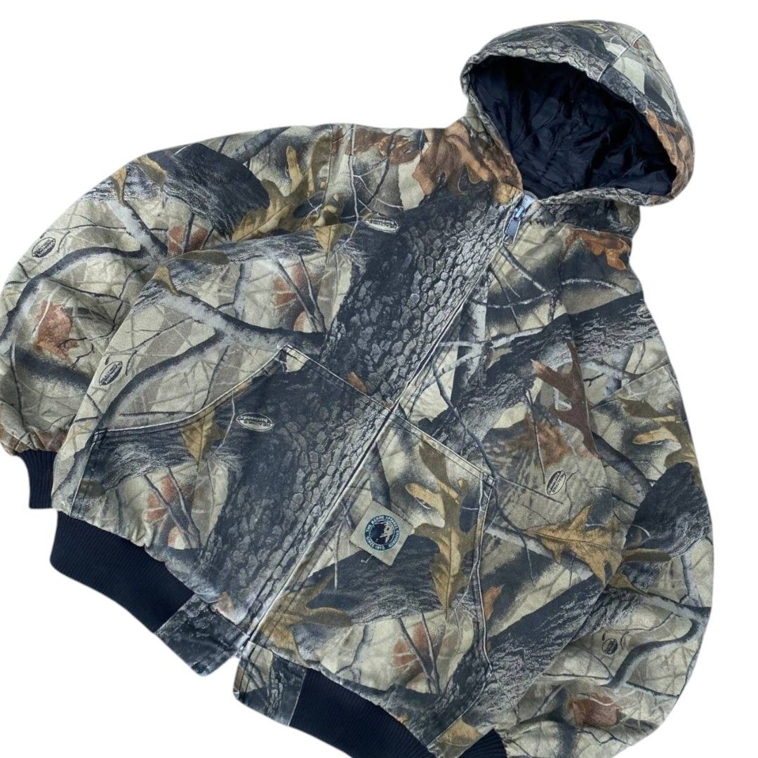 REAL TREE ACTIVE JACKET (Category: Coats, Jackets and Outerwear) located in Camiling. Submitted by digdrip (Listing ID 1418333955, Image 3). Description: Gunflint GJ5 Realtree Camou Active Jacket (CARHARTT ALT) 📌Dimes/size: W22 L25 📌Color rate: 9.5/10 📌Condition: 9.5/10 📌issue: ❌❌❌ .