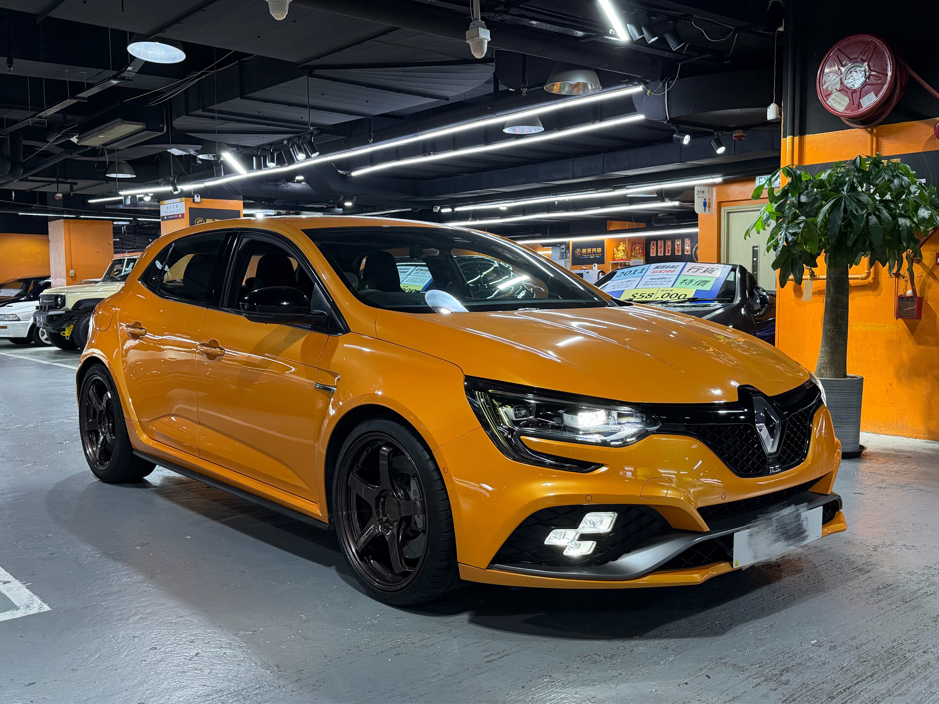 (分類:)位於 。 由 thegrandauto 提交(商品編號 1408006258,圖片 1)。簡介: 。
