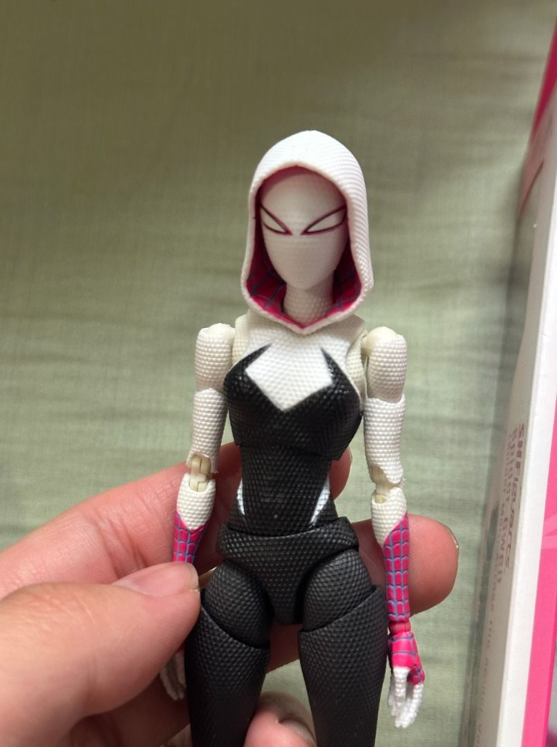 SH Figuarts Spider-Gwen (BIB) (Category: Figurines & Statues) located in Quezon City. Submitted by anothermanstrash123 (Listing ID 1418282475, Image 2). Description: Some yellowing on joints due to sun exposure, other than that good condition Shipping via Grab/Lalamove only, within Metro Manila MOP: Gcash.