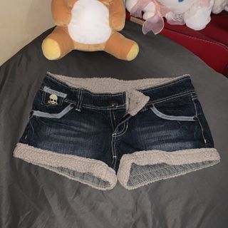 (Category: ) located in . Submitted by smrssl.1 (Listing ID 1418347170, Image 1). Description: .