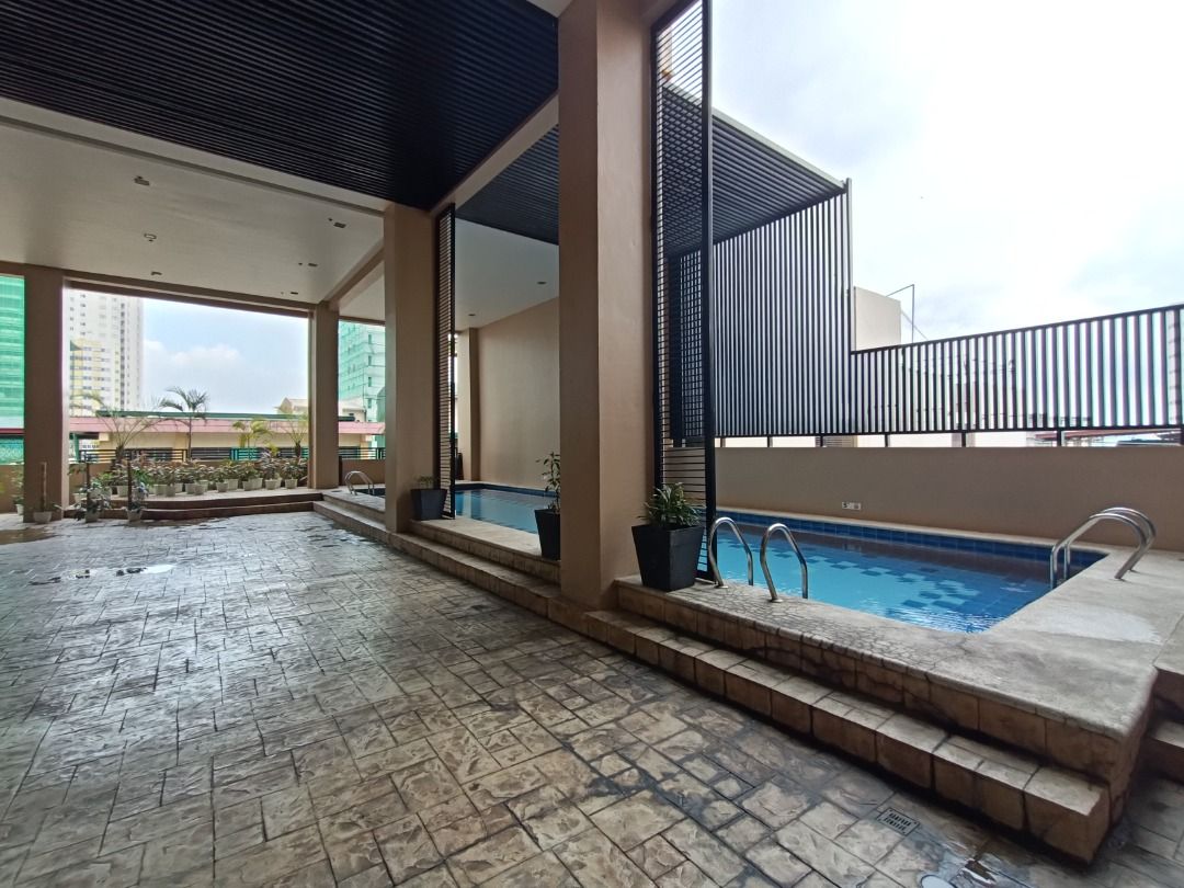 Studio Unit For Sale near UST (Category: Apartments & Condos) located in Muntinlupa City. Submitted by mastersrealestateph (Listing ID 1418276615, Image 3). Description: This property lies at G. Tolentino (formerly Cataluña) Street, a few meters walk from España Avenue and the UST Manila campus. Constructed with students in mind, it is an ideal abode for constantly moving individuals, with high speed elevators, security systems, and active amenit