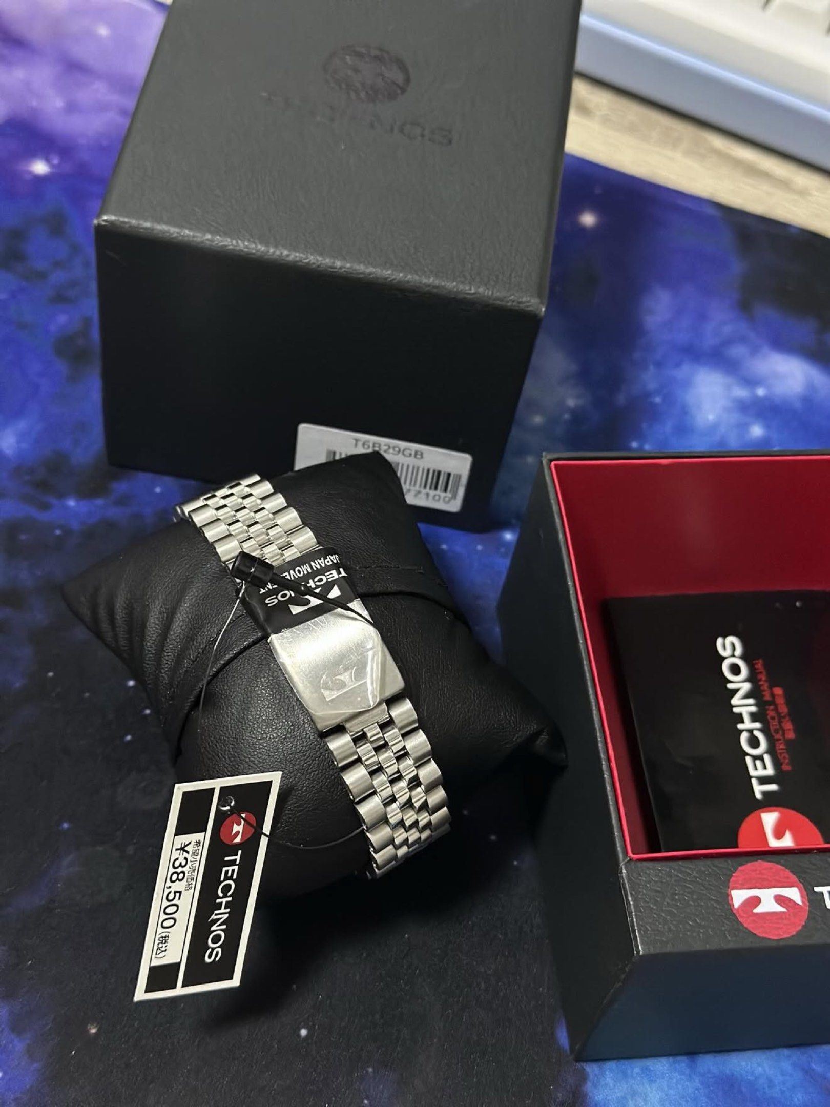 Technos Rolex style Japan Brand (Category: Luxury Watches) located in Angeles City. Submitted by kinadi051390 (Listing ID 1418326416, Image 2). Description: Original price 20k in peso.