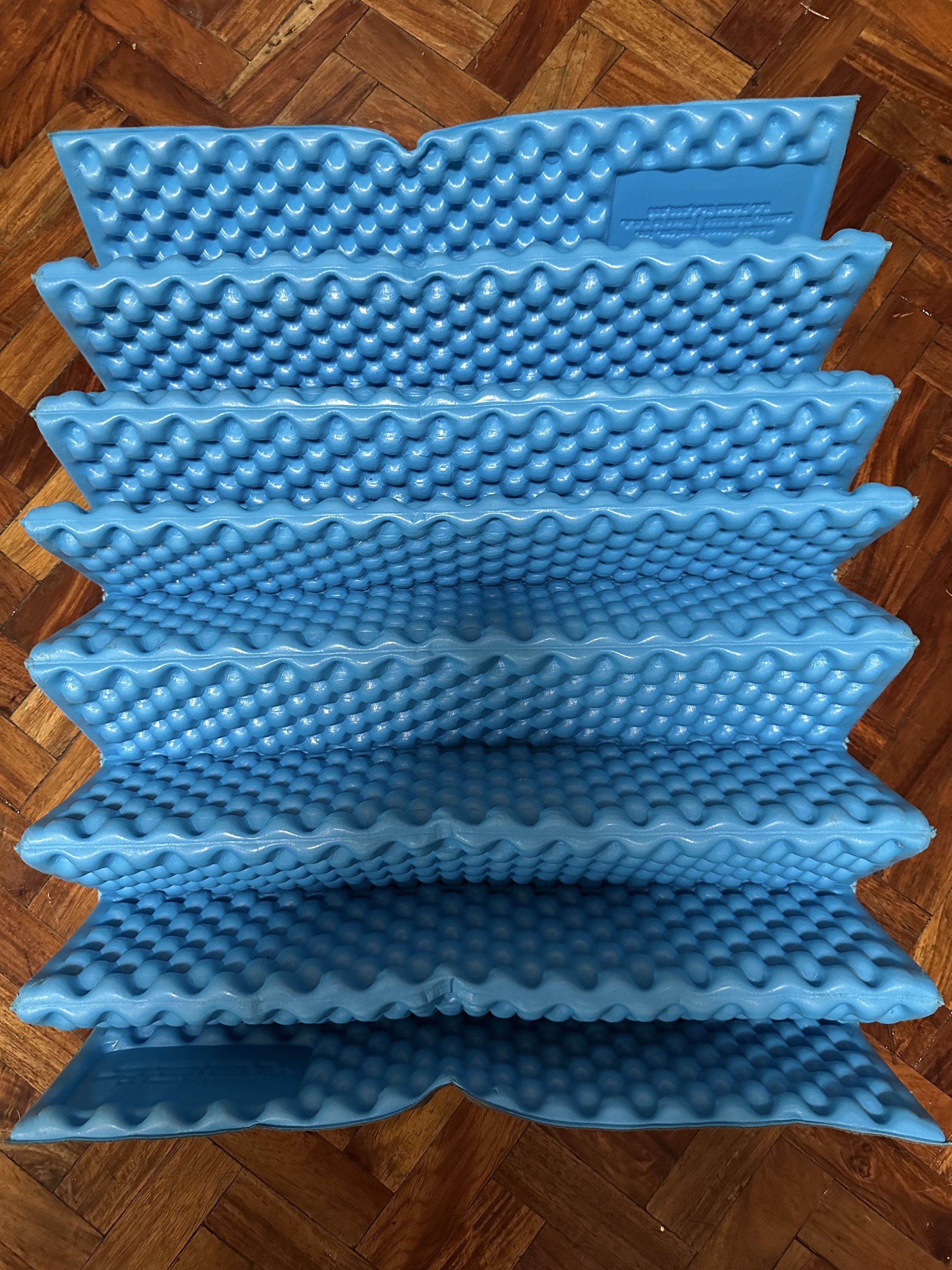 Therm-a-Rest Z Lite SOL Sleeping Pad (Category: Hiking & Camping) located in Makati City. Submitted by kriscelity (Listing ID 1418344121, Image 2). Description: - Therm-a-Rest Z Lite SOL sleeping pad - Lightweight and compact design - Blue and silver color scheme - Accordion-style folding for easy storage - Provides insulation and comfort - Ideal for backpacking and camping Slightly negotiable.