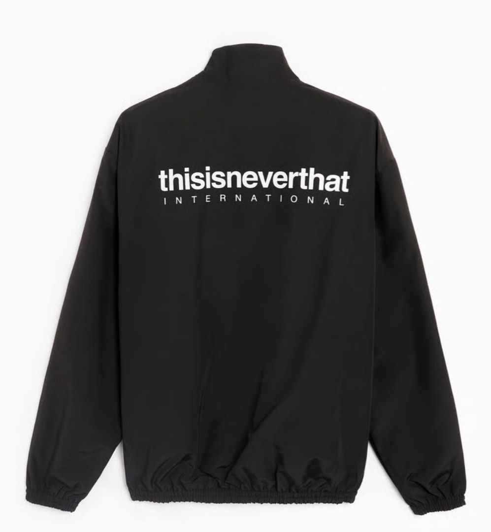 TINT JACKET (Category: Coats, Jackets and Outerwear) located in Singapore. Submitted by mxy8l (Listing ID 1418394792, Image 2). Description: .