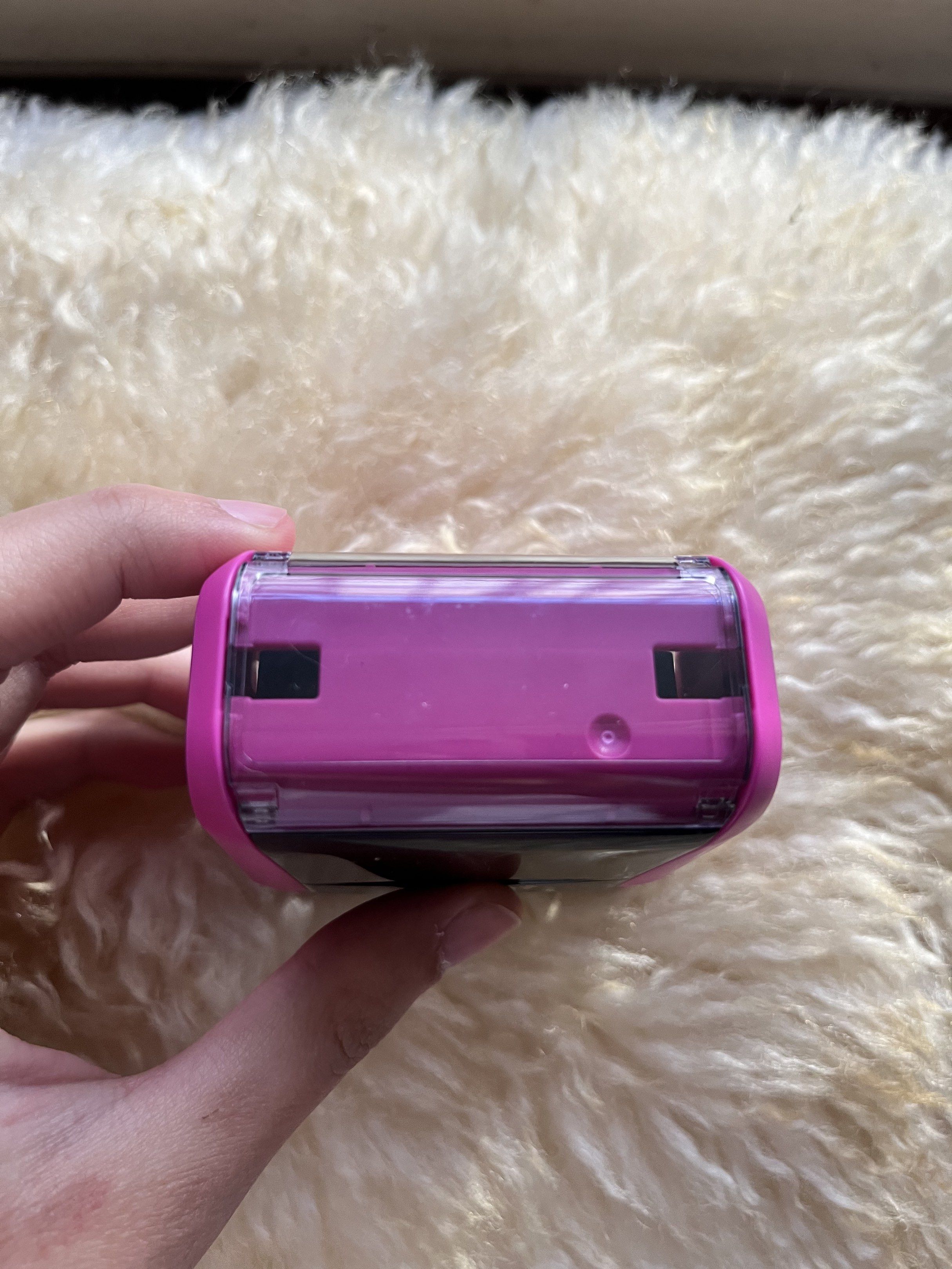 Preloved Trodat 4912 - Magenta (Category: Craft Supplies & Tools) located in Baguio. Submitted by 2figs.sycam0re (Listing ID 1418252872, Image 2). Description: - Trodat Printy 4912 stamp - Color: Magenta and Black - Condition: Only used once - Rubber stamp NOT included RFS: Too big for my liking.