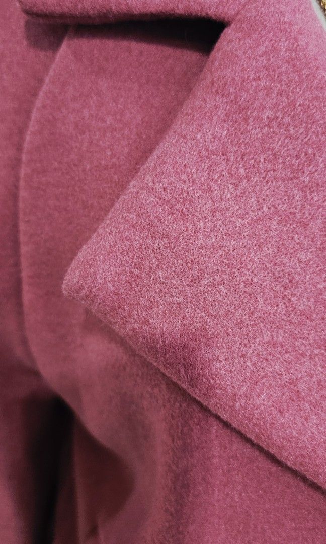 Winter jacket (Category: Coats, Jackets and Outerwear) located in Cainta. Submitted by houseofseconds (Listing ID 1418217059, Image 3). Description: Bought in Korea .Salmon reddish in color.Thick fabric ..Perfect for spring / winter weather. Size .Small to medium.Decluttering.