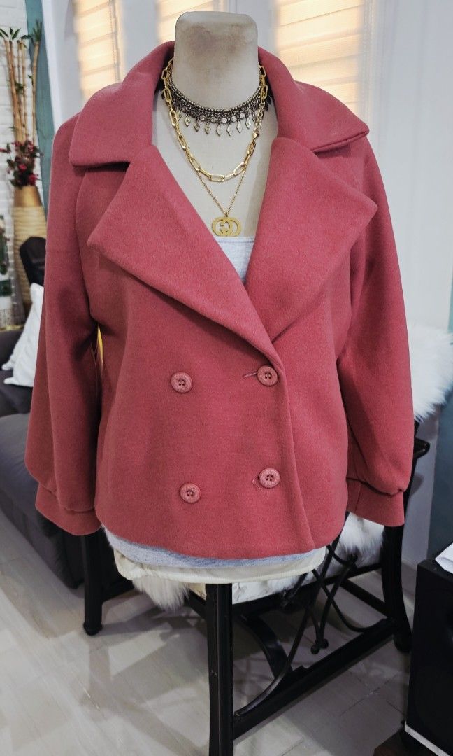 Winter jacket (Category: Coats, Jackets and Outerwear) located in Cainta. Submitted by houseofseconds (Listing ID 1418217059, Image 1). Description: Bought in Korea .Salmon reddish in color.Thick fabric ..Perfect for spring / winter weather. Size .Small to medium.Decluttering.