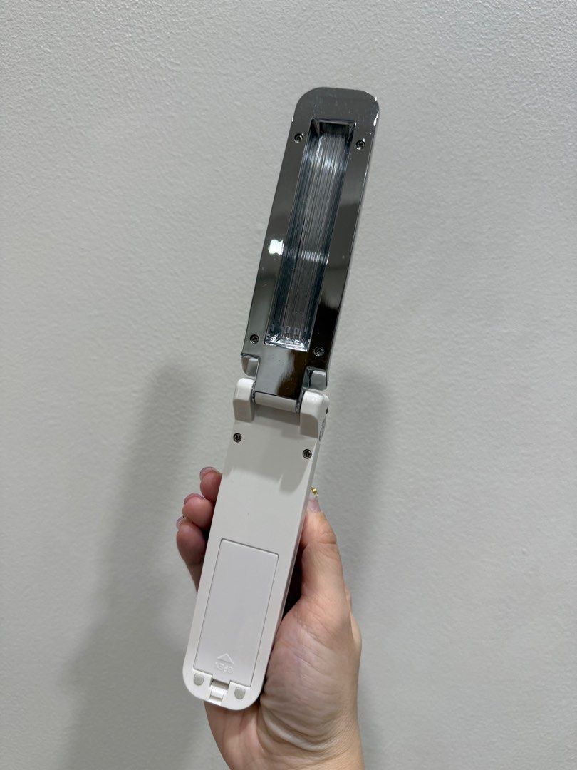 Wisemom Portable UV Sterilizer (Category: Sanitizers & Disinfectants) located in Quezon City. Submitted by lightningrush (Listing ID 1418223060, Image 2). Description: .