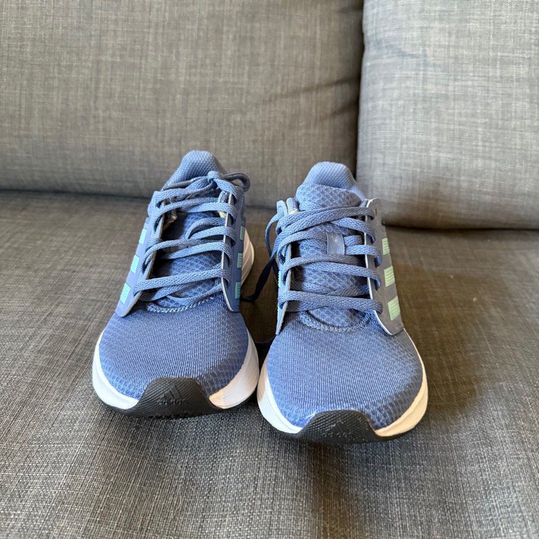 Adidas Running Shoes (Category: Sneakers) located in Quezon City. Submitted by arejayzon (Listing ID 1418408681, Image 3). Description: Adidas Galaxy 6 Running Shoes.