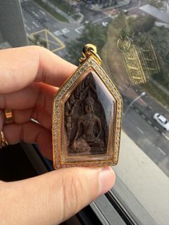 (Category: ) located in . Submitted by eqbombibi (Listing ID 1418407352, Image 1). Description: .