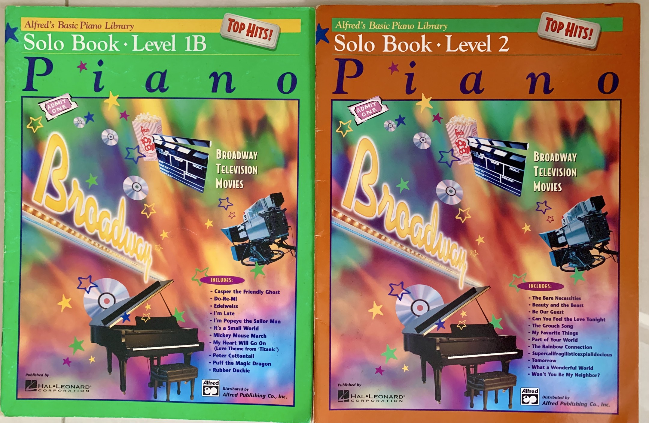 Alfred's Basic Piano Library - Solo Book Level 1B & 2, Hobbies & Toys