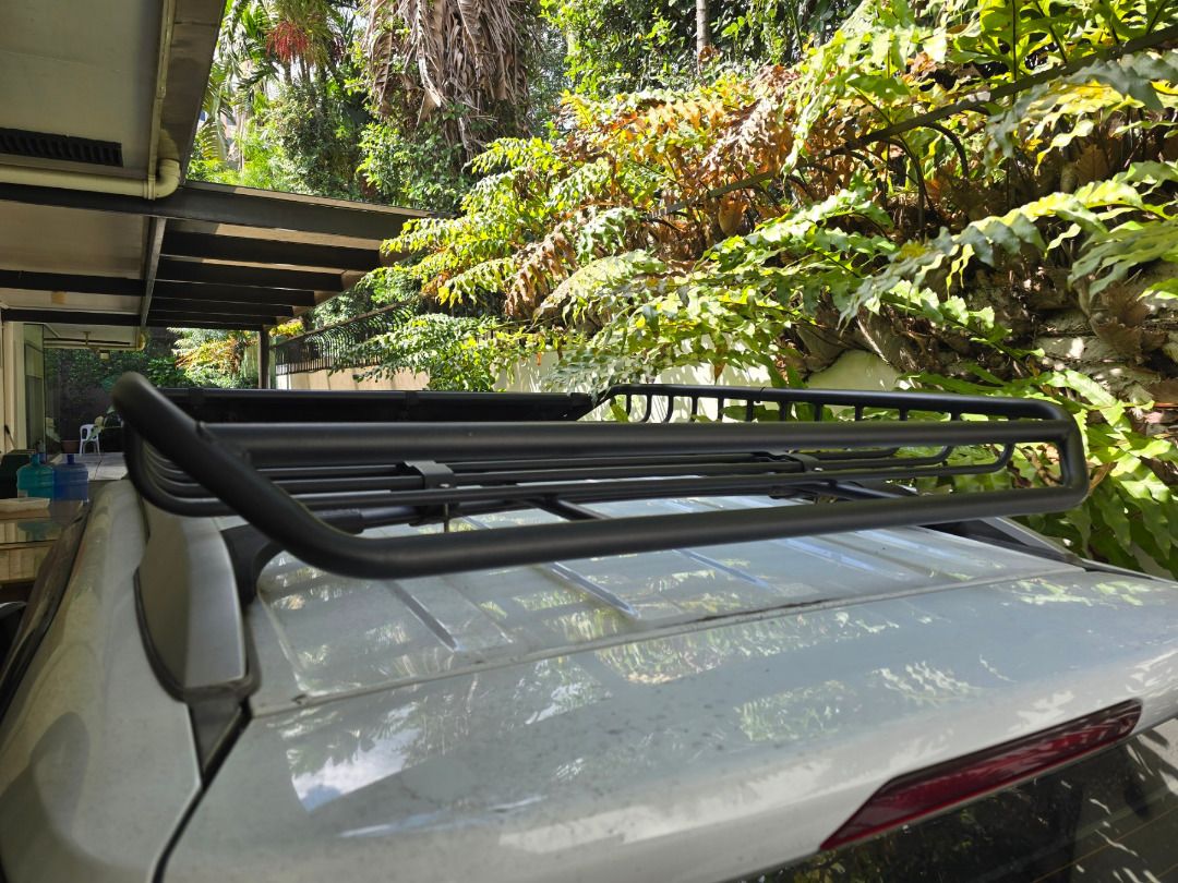 Bearack BN'B Rack Aerobasket with Bracket, No Crossbars, QC Location (Category: Everything Else Others) located in Quezon City. Submitted by gabs_a (Listing ID 1418465305, Image 2). Description: BEARACK Roof Carier Aerobasket Model R-1512A Aerodynamic fairing reduces wind noise Quick release clamp with locking bolts Fit cross bars up to 100mm in width and 40mm in height UV resistant powder coating finish Strong steel tubular construction Stretch 