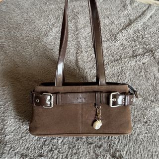 (Kategori: ) berada di . Dikirim oleh variensa (ID iklan 1418462041, Gambar 1). Deskripsi: .