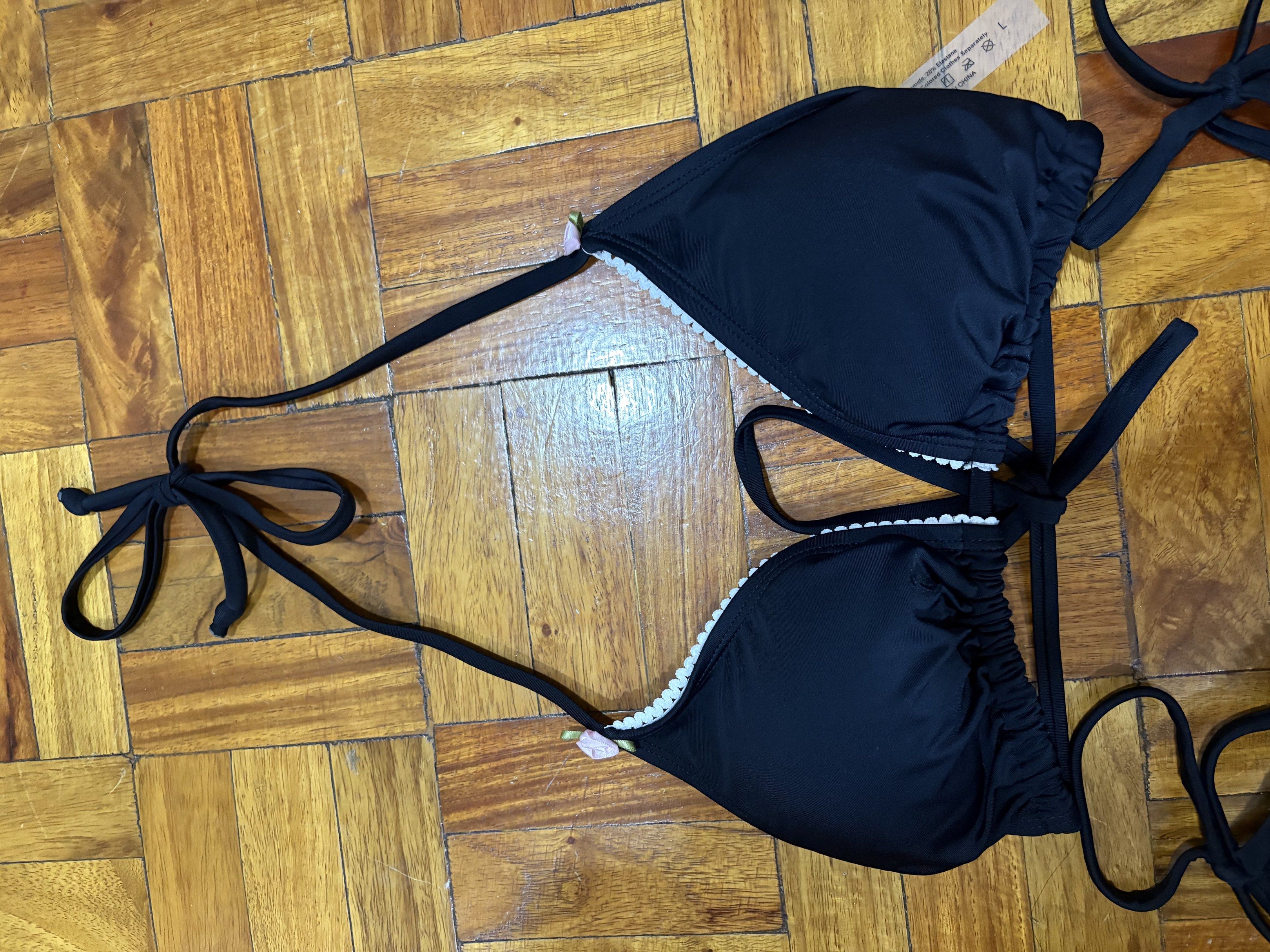Black Bikini with Floral Accents (Category: Bikinis & Swimsuits) located in Quezon City. Submitted by junventory (Listing ID 1418520652, Image 2). Description: .