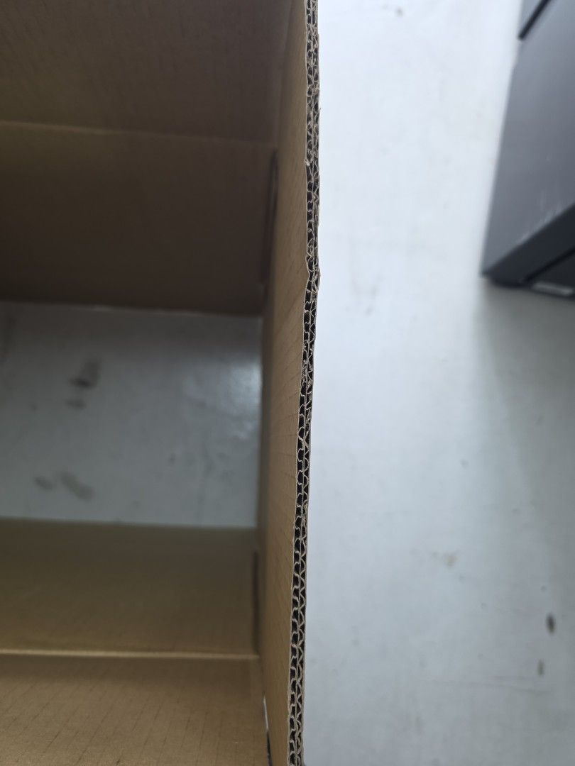 Boxes (Category: Storage Boxes & Baskets) located in Singapore. Submitted by transporter81 (Listing ID 1418464354, Image 3). Description: used boxes for sale dimensions 56 x 40 x 40cm self pick up at defu lane 10 contact 9760095five for self pick up or delivery with additional charges applied..