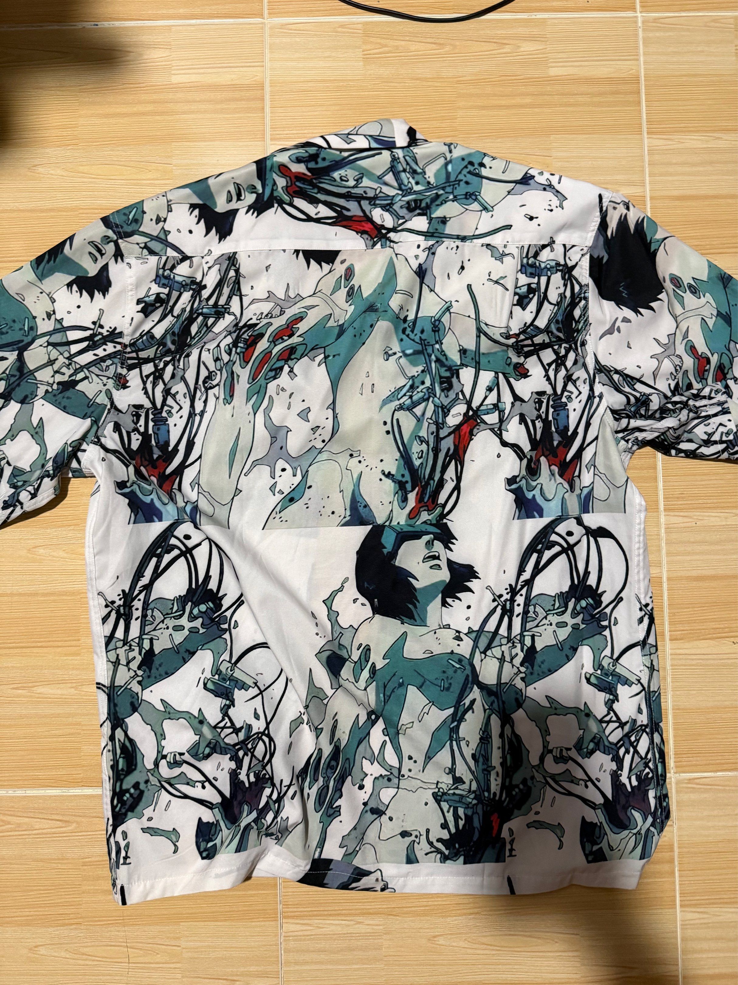 Button shirts (Category: Tshirts & Polo Shirts) located in Puchong. Submitted by glizzy996 (Listing ID 1418583136, Image 2). Description: .