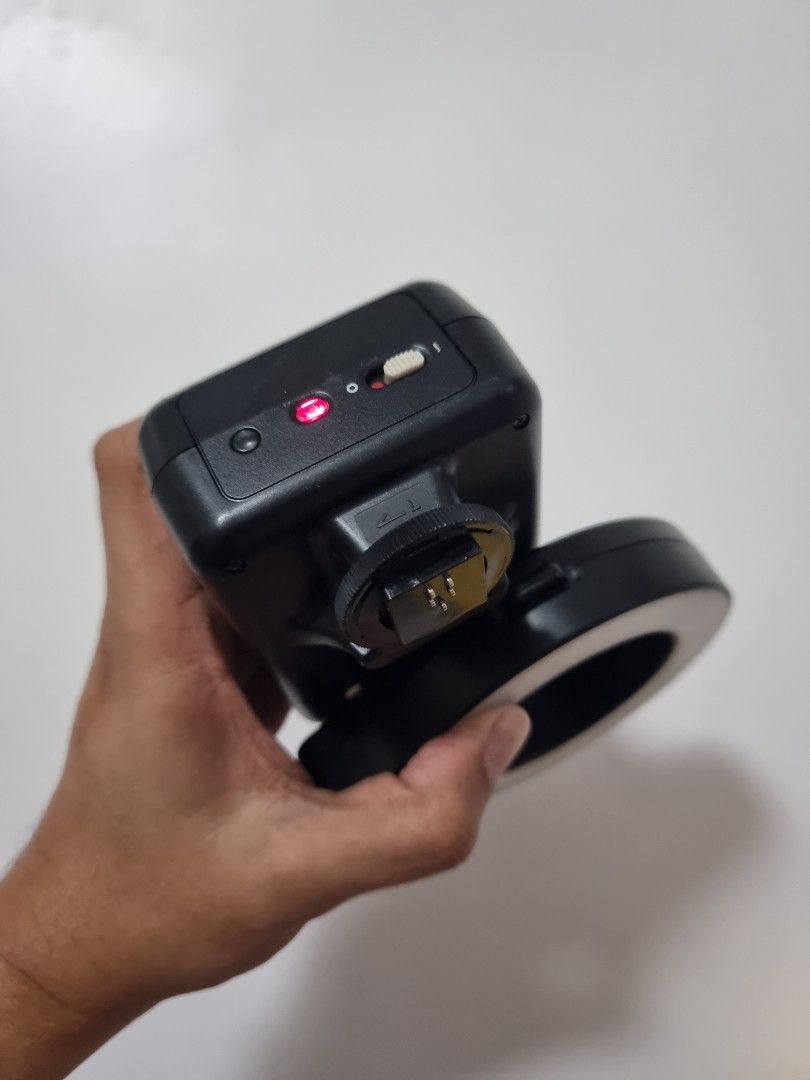 Canon Macro Ring Lite (Category: Lighting & Studio Equipment) located in San Fernando. Submitted by filmburrrn_ (Listing ID 1418580363, Image 2). Description: Original Canon Macro Ring Lite ML-3 no issue. working. price: 1000 plus shipping fee.