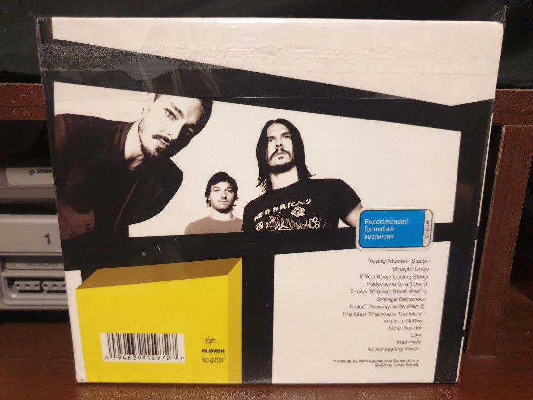 CD SILVERCHAIR - young modern alternative rock (Category: CDs & DVDs) located in Makati City. Submitted by KaTiToYs (Listing ID 1418508314, Image 2). Description: silverchair - young modern 2 discs australia press NM.