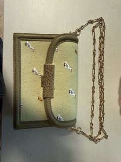 （分類：）位於 。 由 embryo610 提交（商品編號 1418551937，圖片 1）。簡介： 。