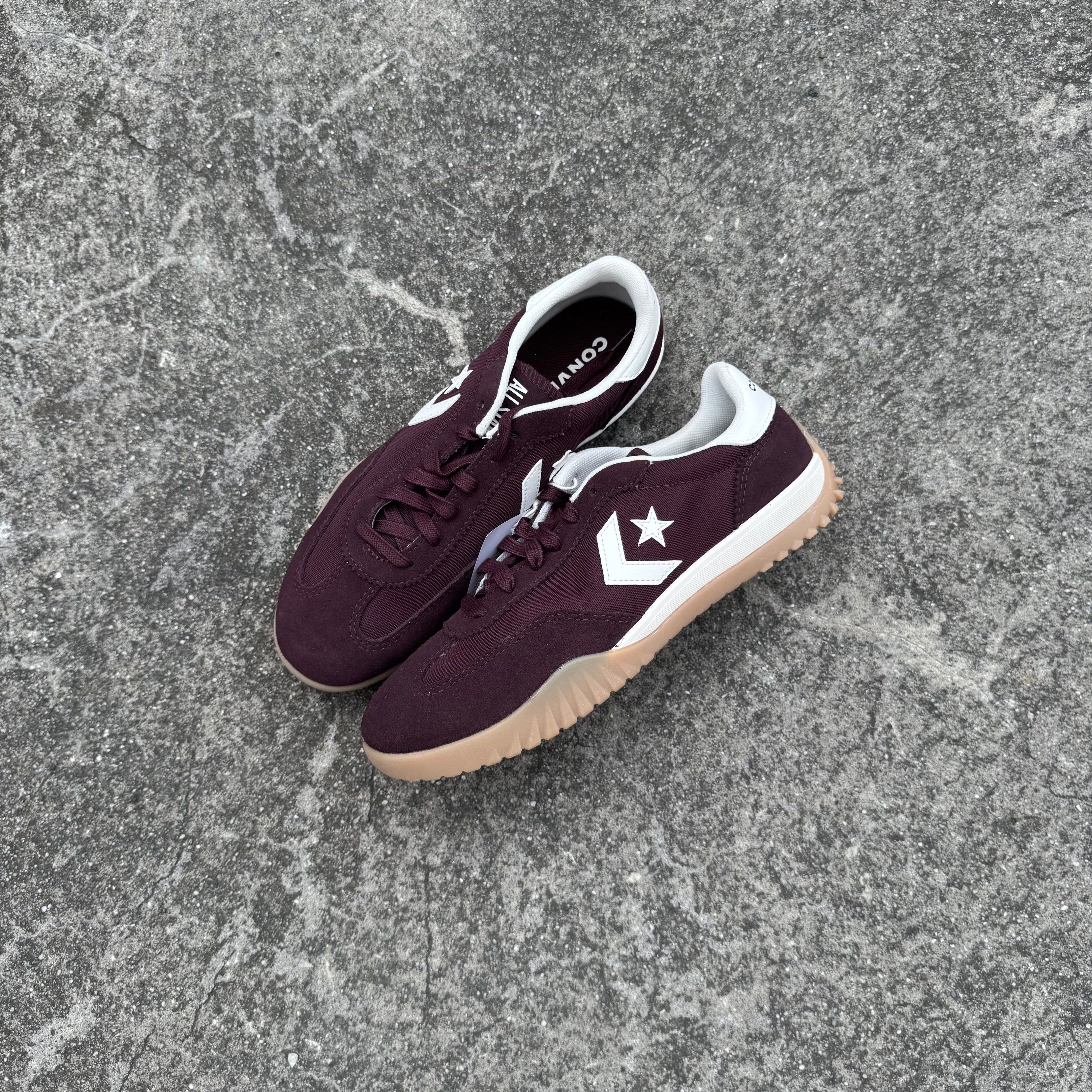 Converse Run Star Trainer (Category: Sneakers) located in San Pedro. Submitted by gatekeeperkicks (Listing ID 1418463638, Image 2). Description: For Sale Converse Run Star Trainer "Bloodstone" Brandnew Size 7 Mens / 8.5 Womens ₱2,500 Only ( SRP ₱4,290 ) 🚚 Can Ship Nationwide 📍 San Pedro, Laguna.