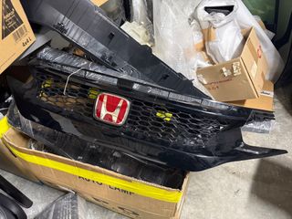 (Category: ) located in . Submitted by usedcarparts (Listing ID 1418589114, Image 1). Description: .