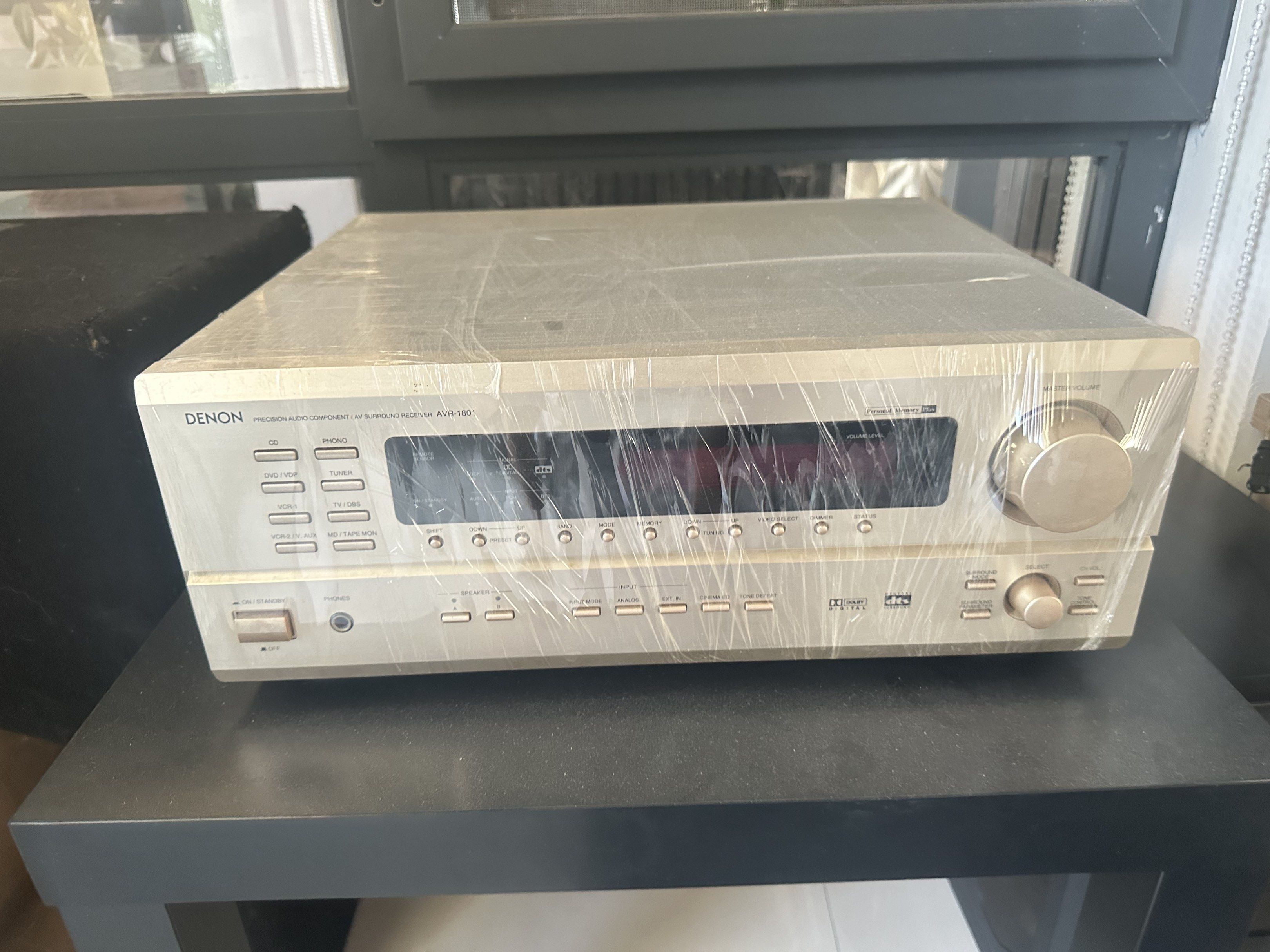 Denon Precision Audio Component AVR-1801 Receiver (Category: Soundbars, Speakers & Amplifiers) located in Manila. Submitted by olxph_961719013 (Listing ID 1418493448, Image 3). Description: .