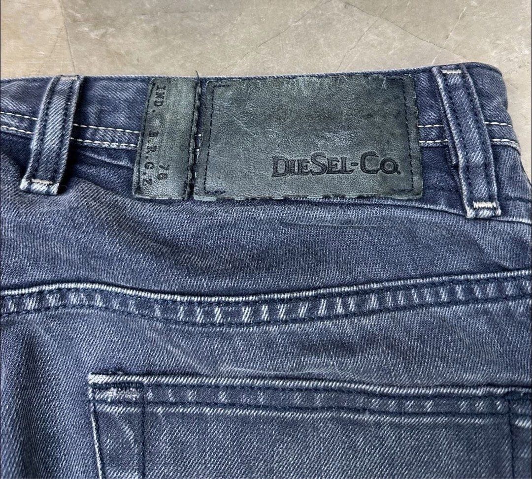 Diesel Shioner DNA Jeans (Category: Jeans) located in Manila. Submitted by mac1780 (Listing ID 1413920594, Image 2). Description: Diesel Shioner DNA Jeans Size 30x34 on tag Made in Italy Excellent condition No alterations /issues .