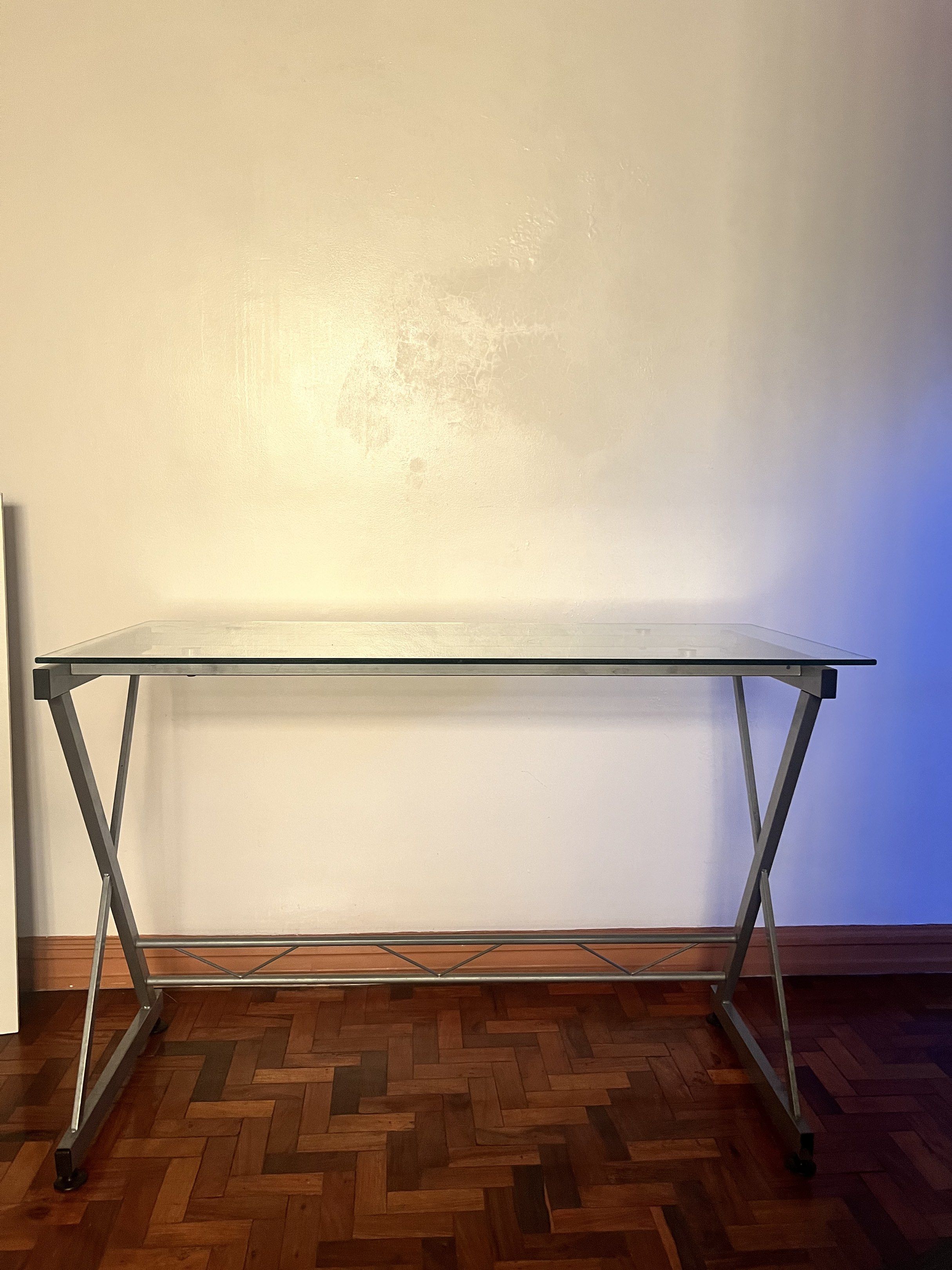 Glass Top Desk Study Table Work Table (Category: Tables & Sets) located in Las Pinas. Submitted by kmp1121 (Listing ID 1418428182, Image 3). Description: Comes with computer chair well used (Brand: Mandaue Foam and Furniture) Check my listing.