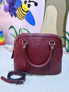 (Category: ) located in . Submitted by fashion.room05 (Listing ID 1418556952, Image 1). Description: .