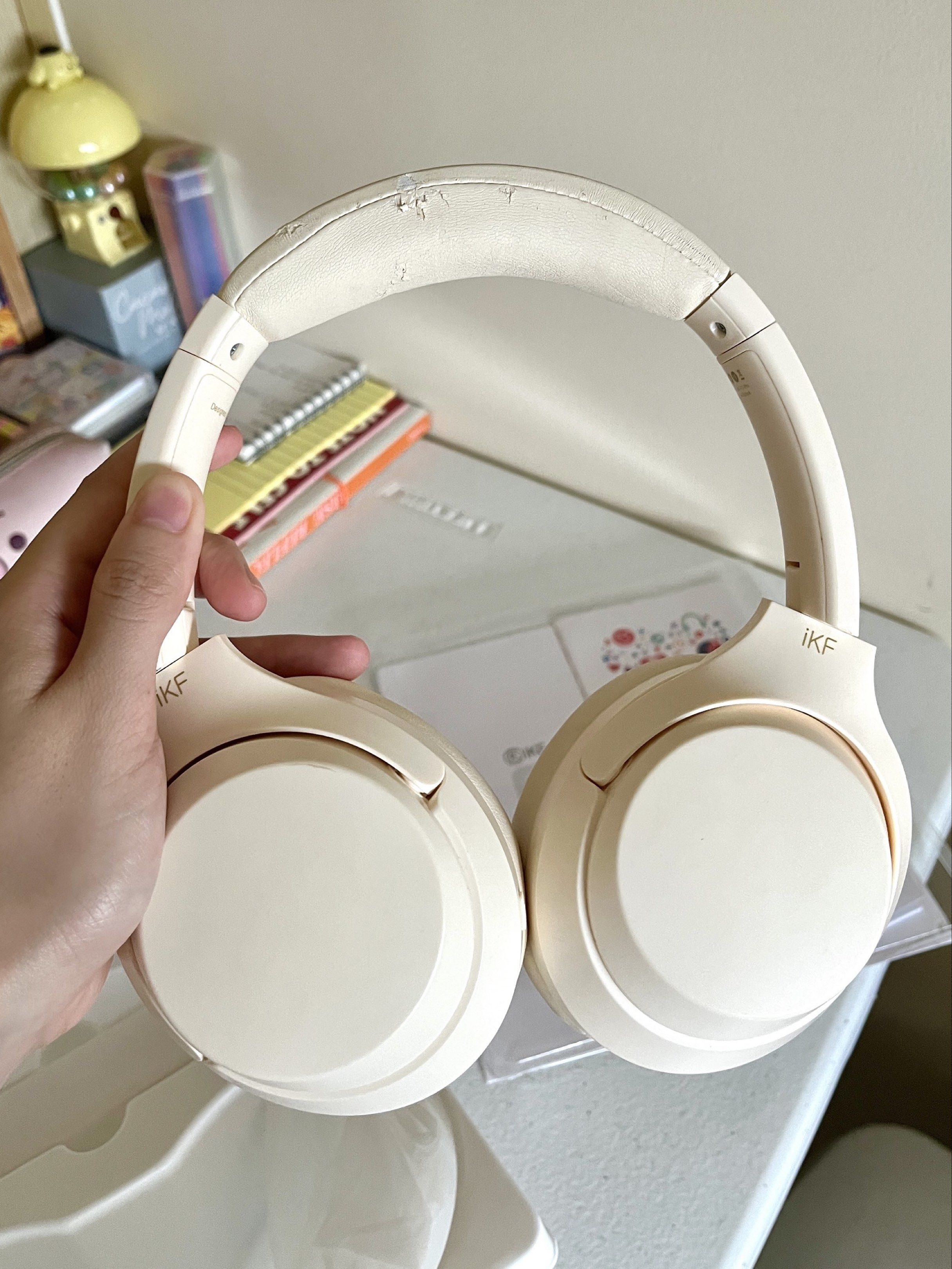 iKF T1 Pro Bluetooth Headphones Off White (Category: Headphones & Headsets) located in Quezon City. Submitted by bryyck (Listing ID 1418486515, Image 1). Description: - Lightly used iKF T1 Pro Headphones in the color Off-white - Comes with box and all inclusions (charging cable, instruction manual) - Bought for Php 2,200, selling for Php 1,000 - Has a bit of peeling in the leather (see photo) - RFS: upgraded #Bluetooth #Wired headset #Wireless Bl