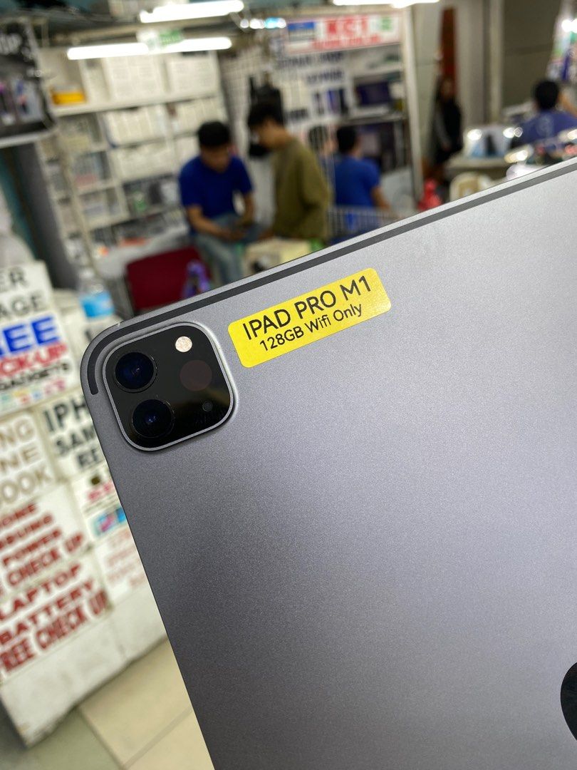 iPad Pro M1 128GB Wifi No issue slightly use (Category: iPad) located in Manila. Submitted by benshop. (Listing ID 1418555685, Image 2). Description: FOR SALE | TRADE/SWAP BenShop Price : 25,500 php ▫️On hand: iPad M1 Pro Wifi ▫️128B ▫️Openline/Factory unlocked ▫️Black ▫️100% Batt health ▫️Ntc Local Variant ▫️All Features Working MODE OF TRANSACTION: ▫️ STORE PICK UP (Preferred) ▫️MEET UP AROUND METRO MANILA ▫️CASH ON DELIVERY ▫️CASH ON PICK UP M